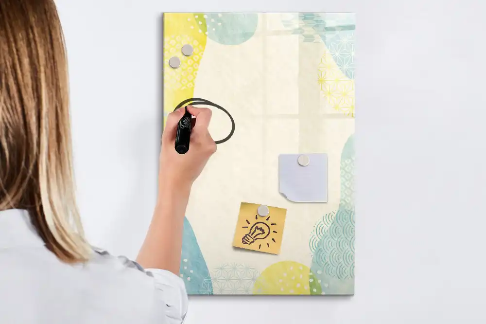 Tableau magnétique décoratif avec feutre