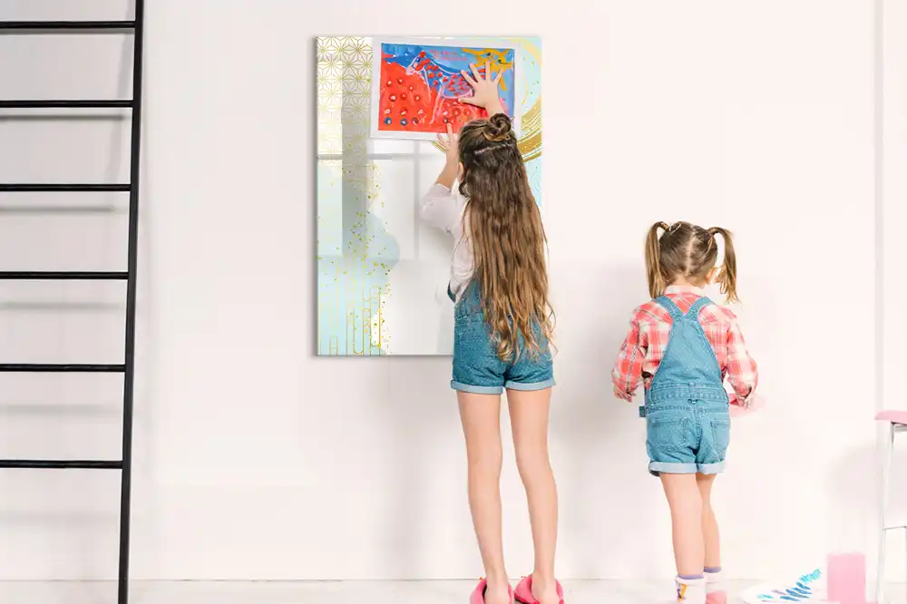 Tableau magnétique décoratif avec motif abstrait