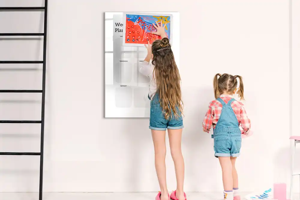 Tableau magnétique pour dessin et planning hebdomadaire