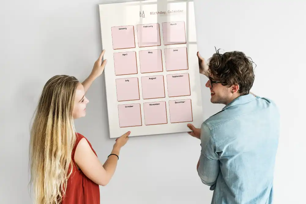 Tableau magnétique pour dessin et calendrier d'anniversaire
