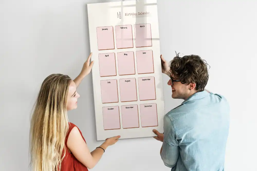 Tableau magnétique pour dessin et calendrier d'anniversaire