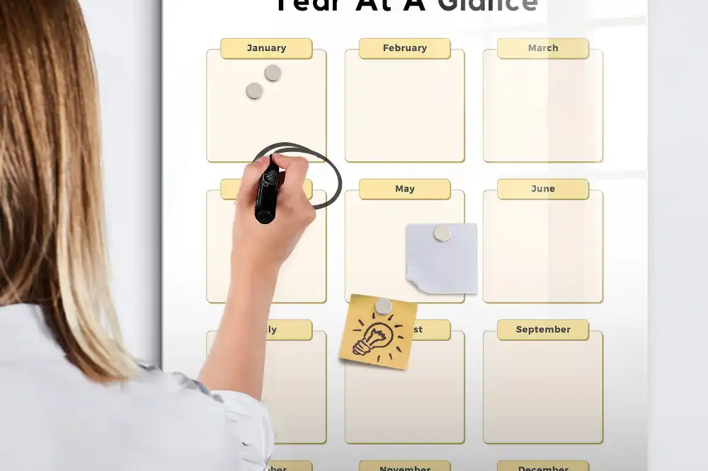 Tableau magnétique effaçable à sec pour planning annuel