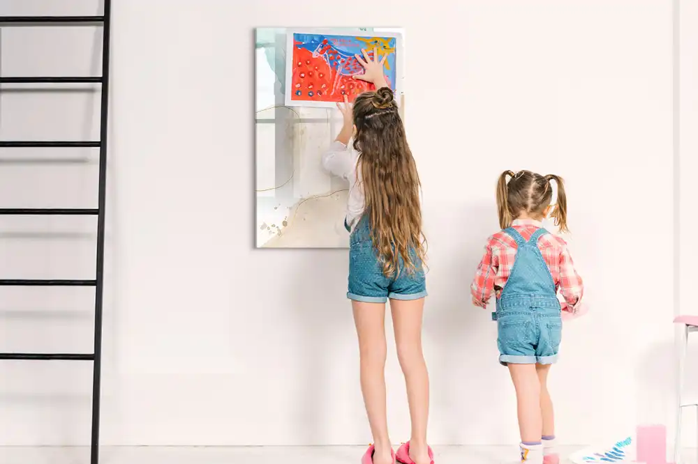 Tableau blanc magnétique effaçable à sec aux motifs de points pastel