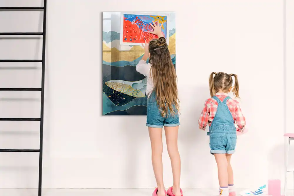 Tableau magnétique avec feutre et décor de statue en marbre représentant une baleine
