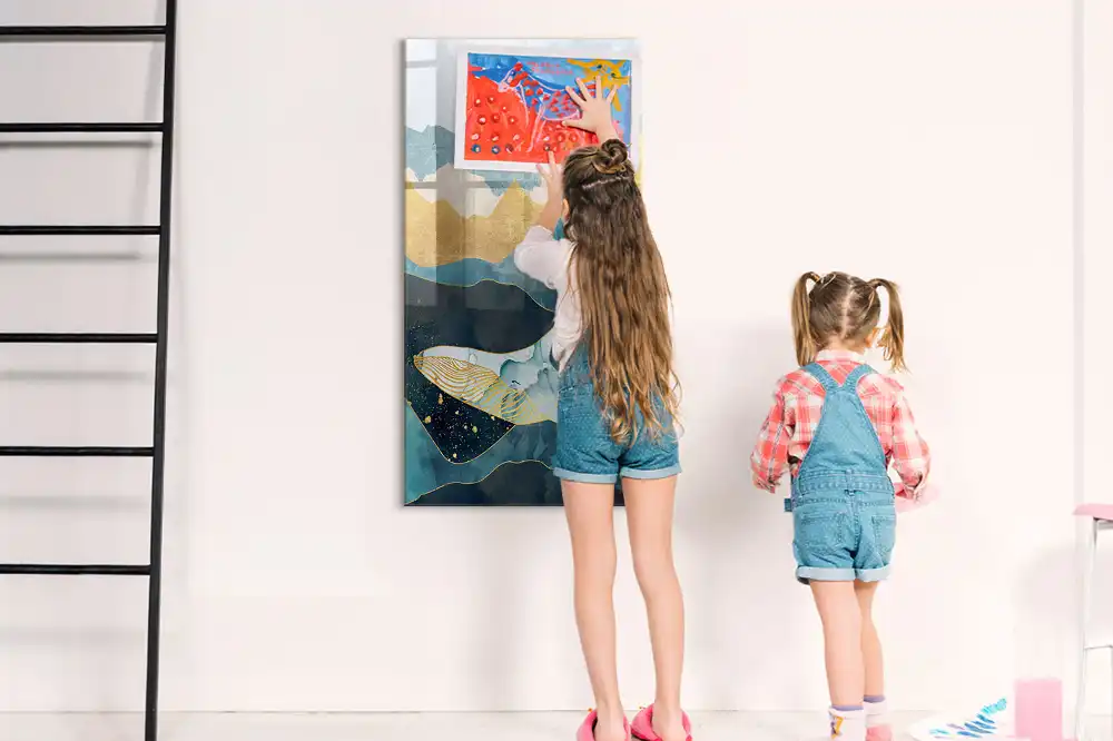 Tableau magnétique avec feutre et décor de statue en marbre représentant une baleine