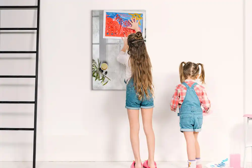 Tableau magnétique pour écriture effet béton brut avec kit d'olives de fixation