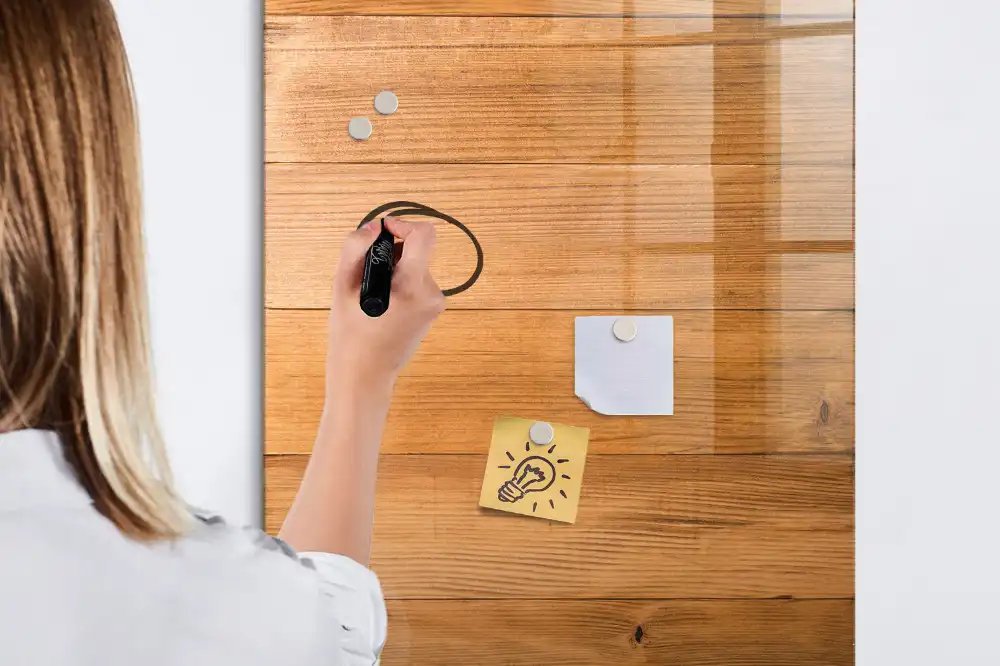 Tableau magnétique pour dessin avec cadre en bois mural