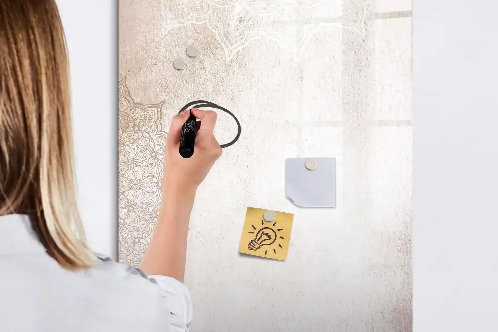 Tableau magnétique effaçable à motifs mandala