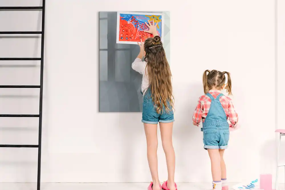 Tableau magnétique avec feutre motif vagues de peinture grise
