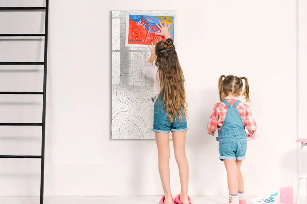 Tableau magnétique avec feutre et motif à lignes abstraites