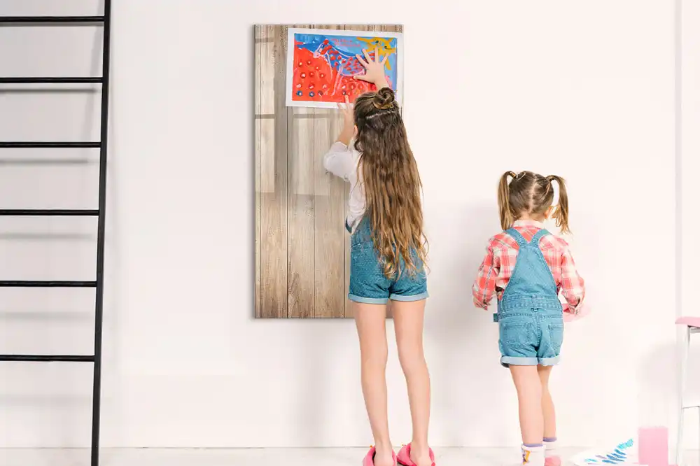 Tableau effaçable magnétique en bois clair