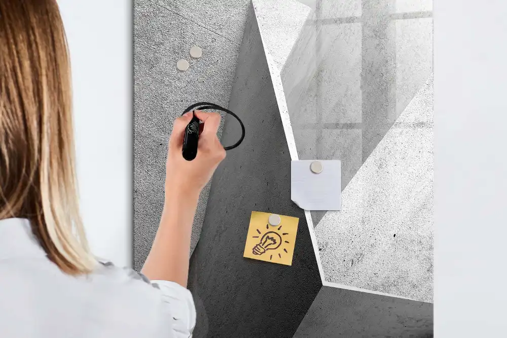 Tableau magnétique pour dessin de géométrie moderne