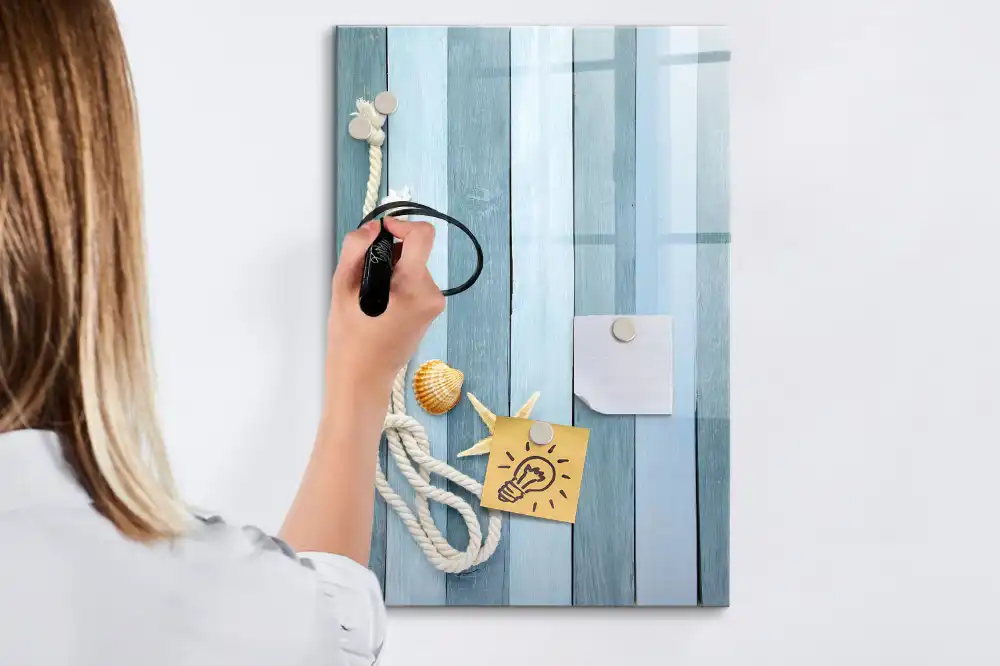 Tableau magnétique avec motifs marins pour écrire