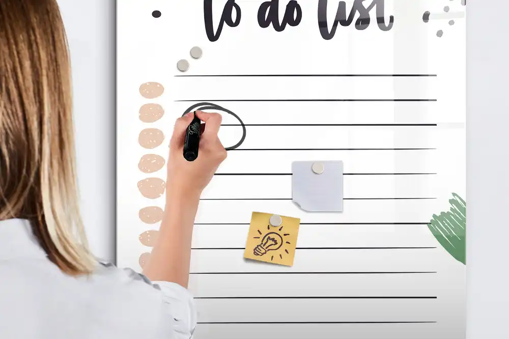 Tableau blanc magnétique effaçable à sec pour organisation de tâches