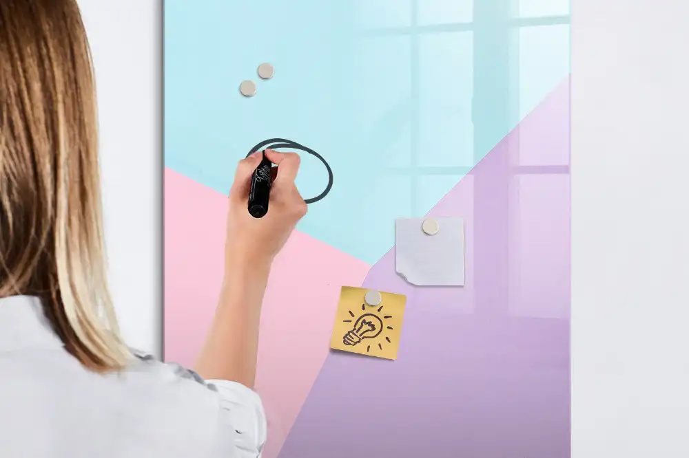 Tableau magnétique effaçable à motif pastel délicat
