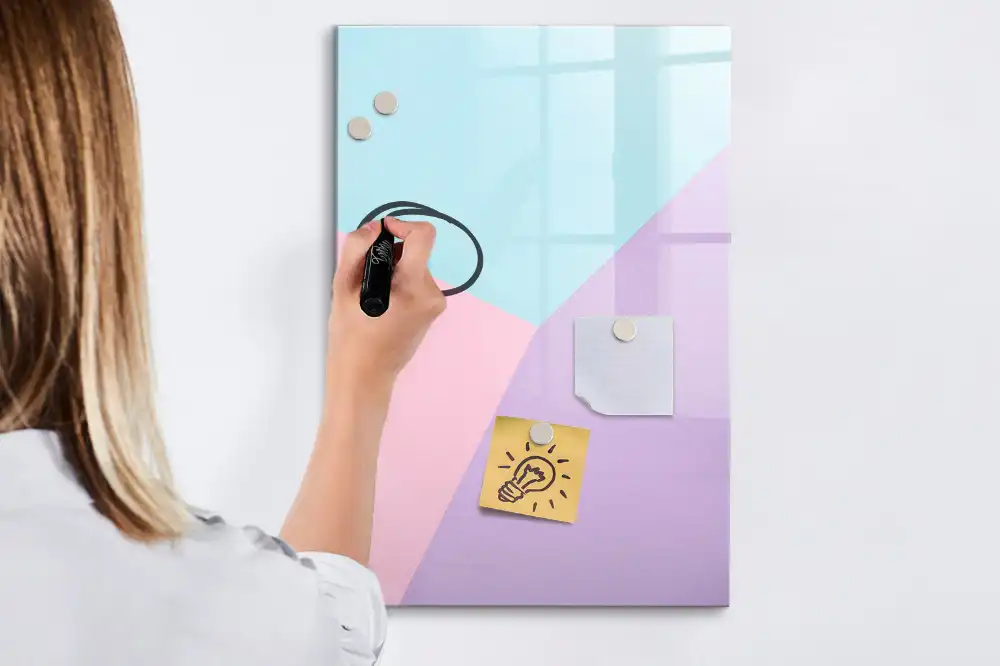 Tableau magnétique effaçable à motif pastel délicat