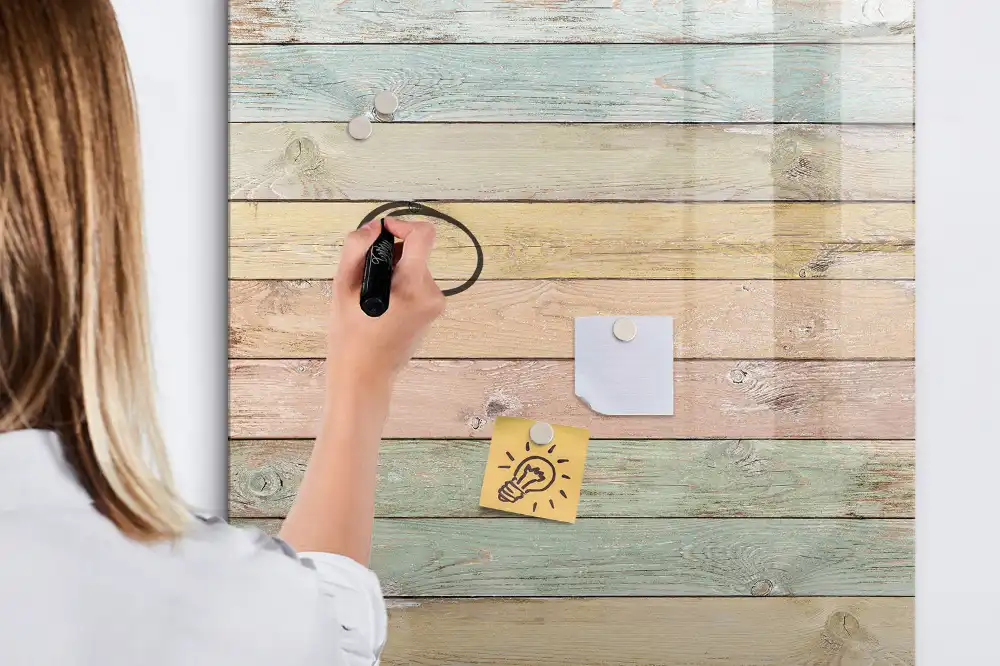 Tableau magnétique pour écriture avec fond en bois pastel