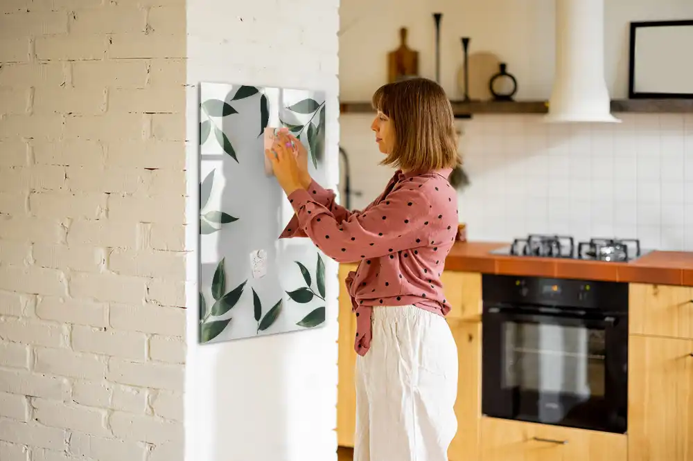 Tableau magnétique avec feutre motif couronne de feuilles vertes