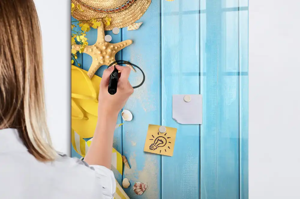 Tableau magnétique avec feutre et accessoires de plage