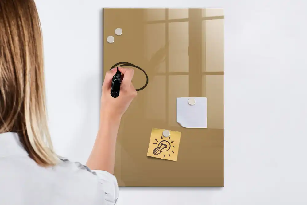Tableau magnétique effaçable beige foncé