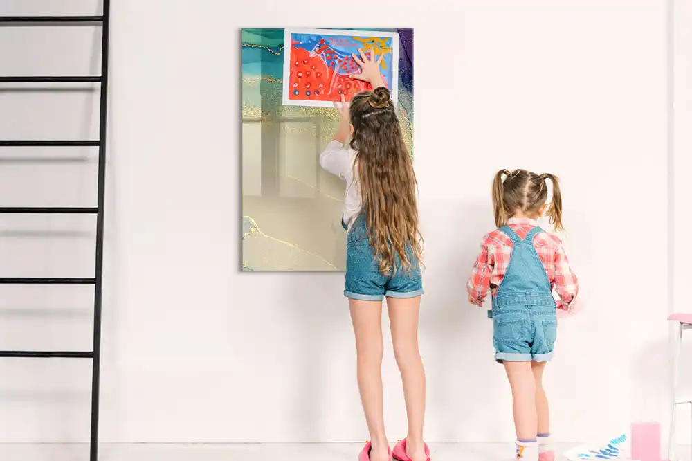 Tableau magnétique avec feutre pierre multicolore