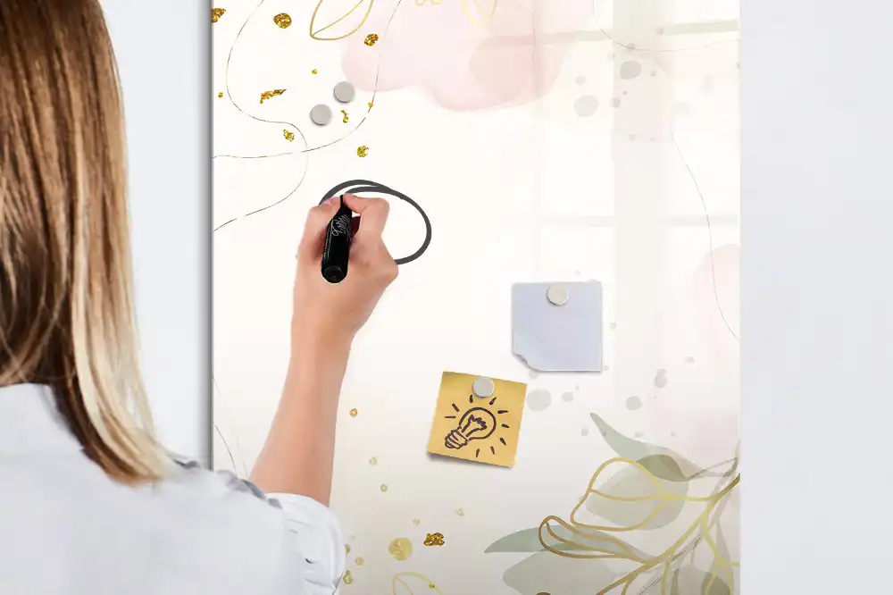 Tableau magnétique avec motif feutre botanique doré
