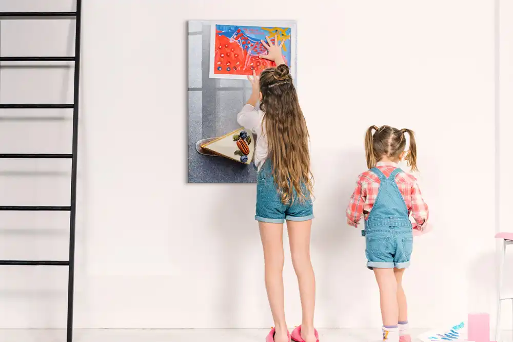 Tableau magnétique en forme de part de gâteau pour écriture