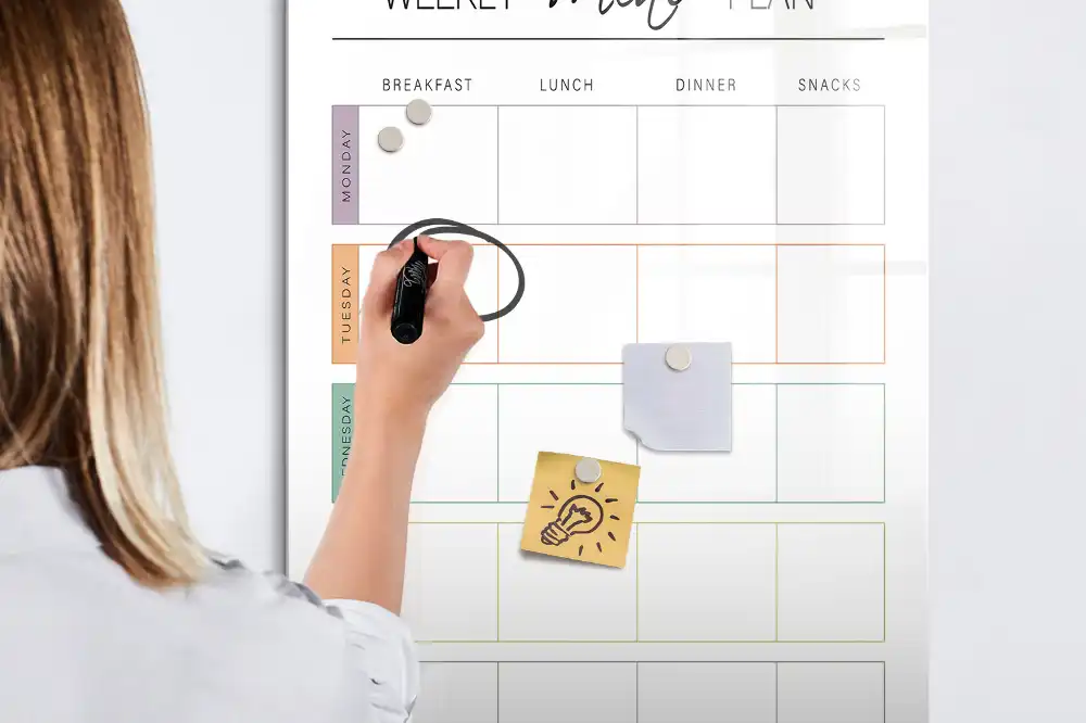 Tableau magnétique effaçable pour menu hebdomadaire familial