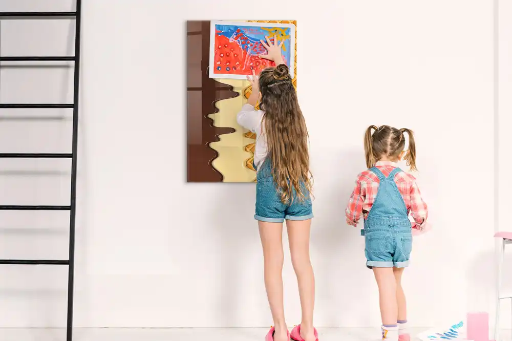 Tableau magnétique en forme de glace avec garnitures aux fruits