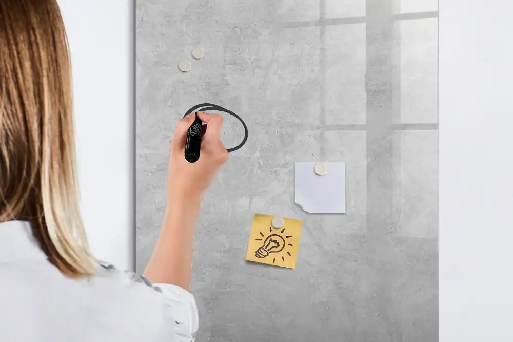 Tableau magnétique de dessin en ciment léger