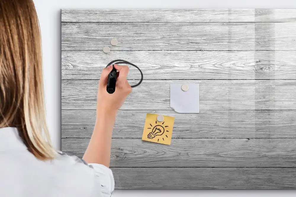 Tableau magnétique pour enfants avec cadre en bois