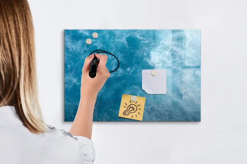 Tableau magnétique pour écriture à l'eau de mer profonde