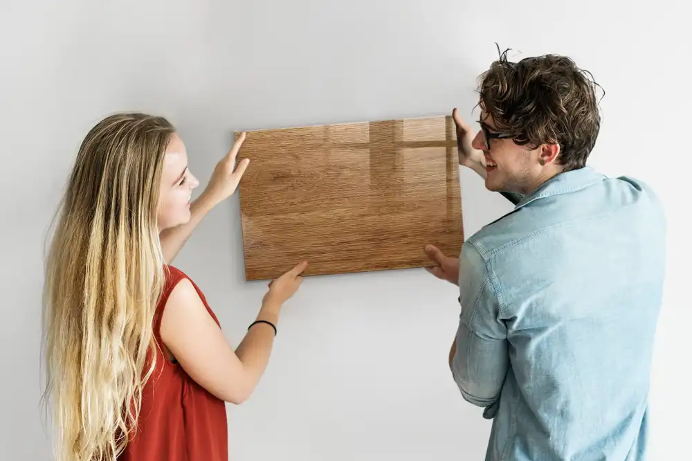 Tableau à dessiner magnétique avec cadre en bois clair