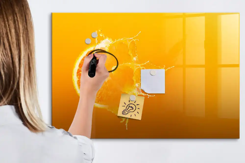 Tableau blanc magnétique effaçable à sec motif orange