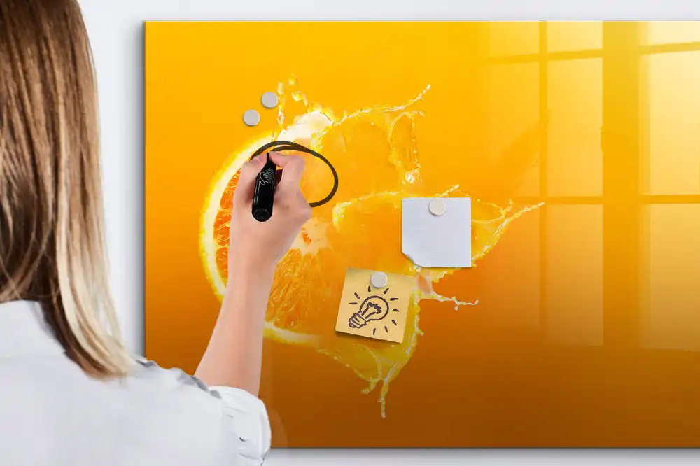 Tableau blanc magnétique effaçable à sec motif orange
