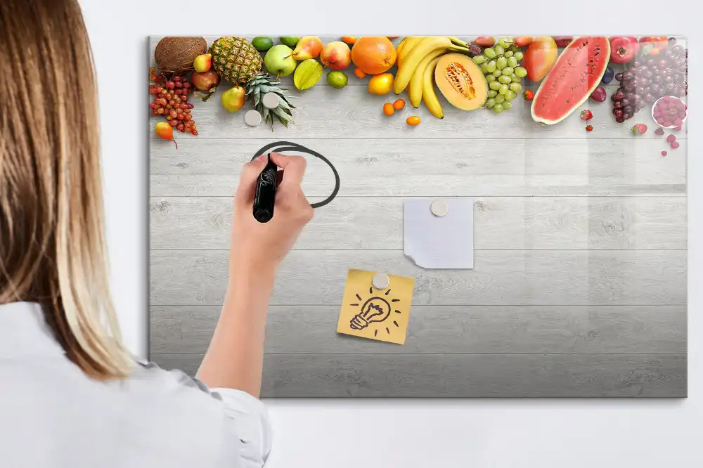 Tableau magnétique à dessiner motif fruits sur table