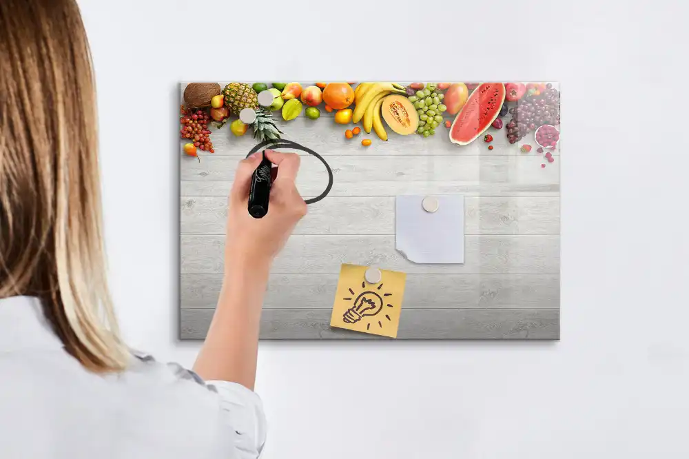 Tableau magnétique à dessiner motif fruits sur table