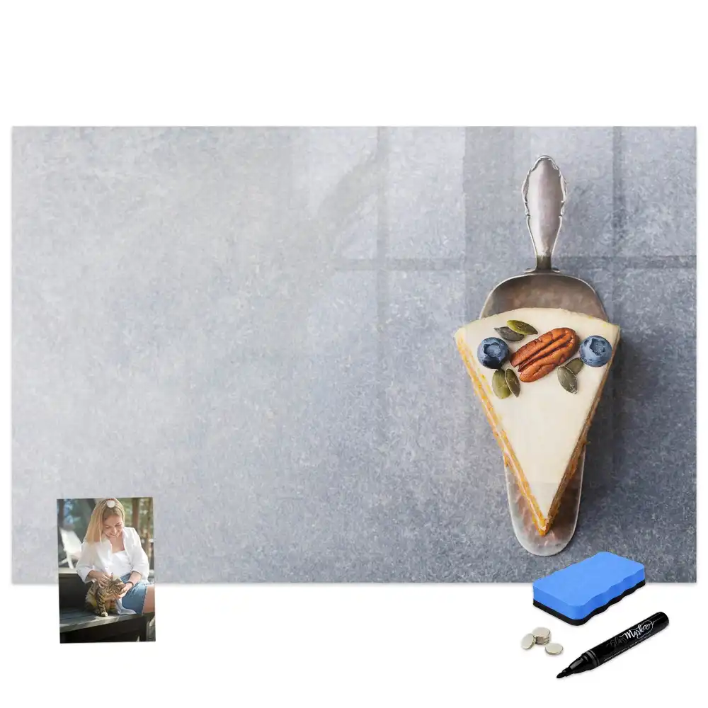 Tableau blanc magnétique effaçable à sec avec motif part de gâteau