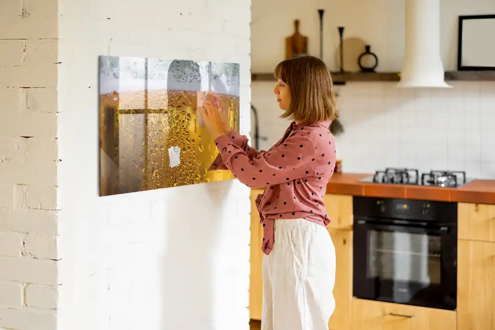 Tableau magnétique pour dessin en forme de chope de bière avec mousse