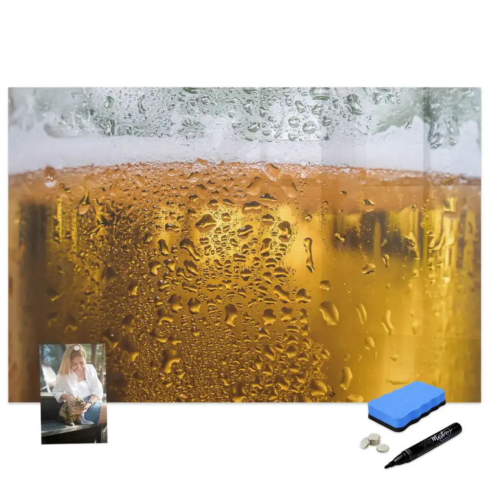Tableau magnétique pour dessin en forme de chope de bière avec mousse