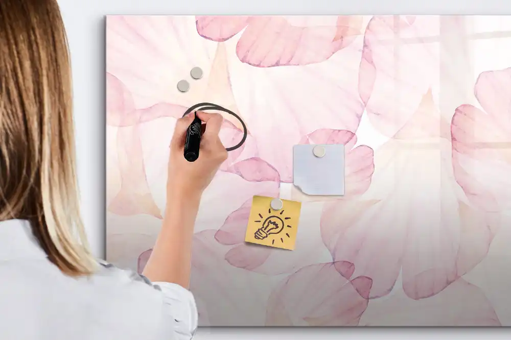 Tableau magnétique pour dessin motif pétales de fleurs aquarelle