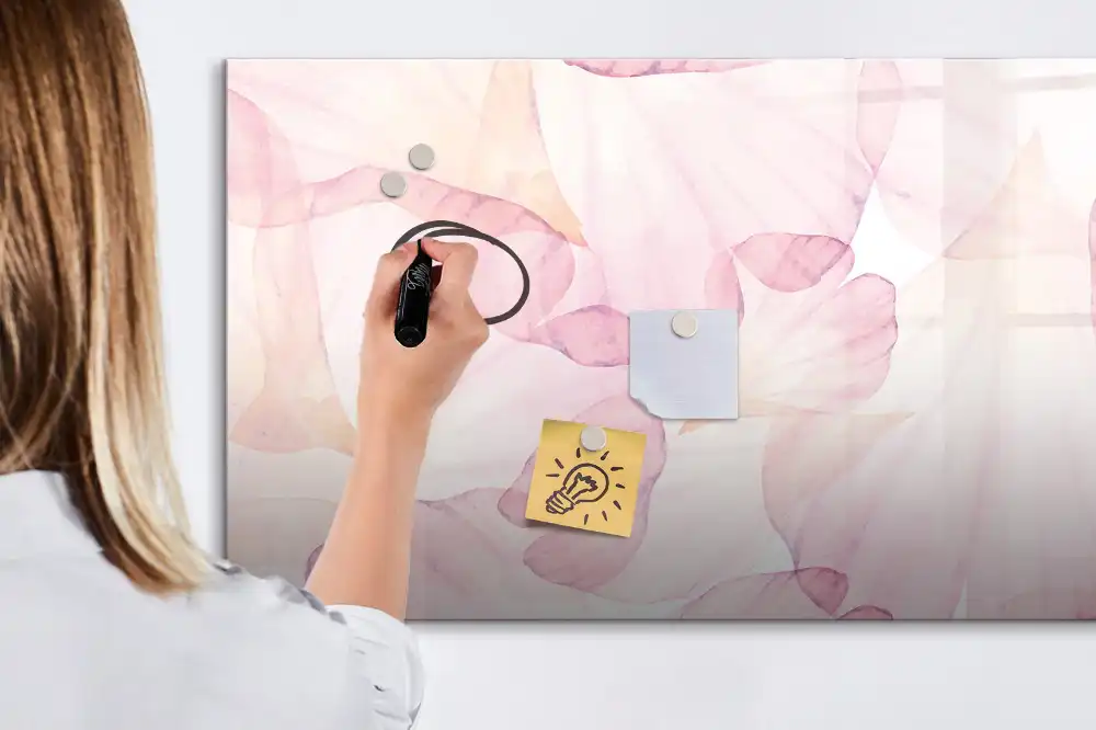 Tableau magnétique pour dessin motif pétales de fleurs aquarelle