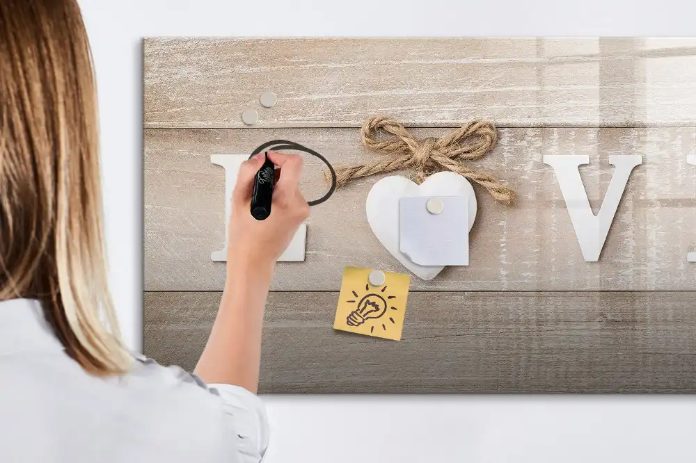Tableau blanc magnétique effaçable à sec motif amour dans le cœur