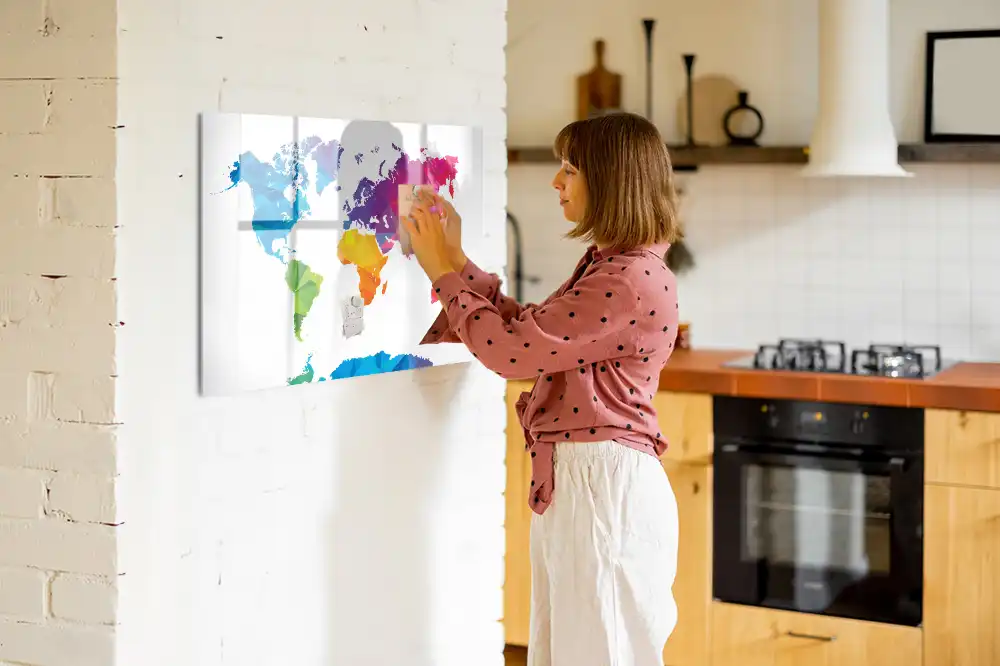 Tableau blanc magnétique effaçable à sec motif carte du monde abstraite
