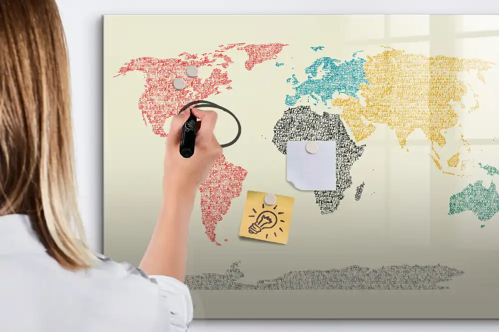 Tableau magnétique d'apprentissage pour tracer les lettres en forme de globe