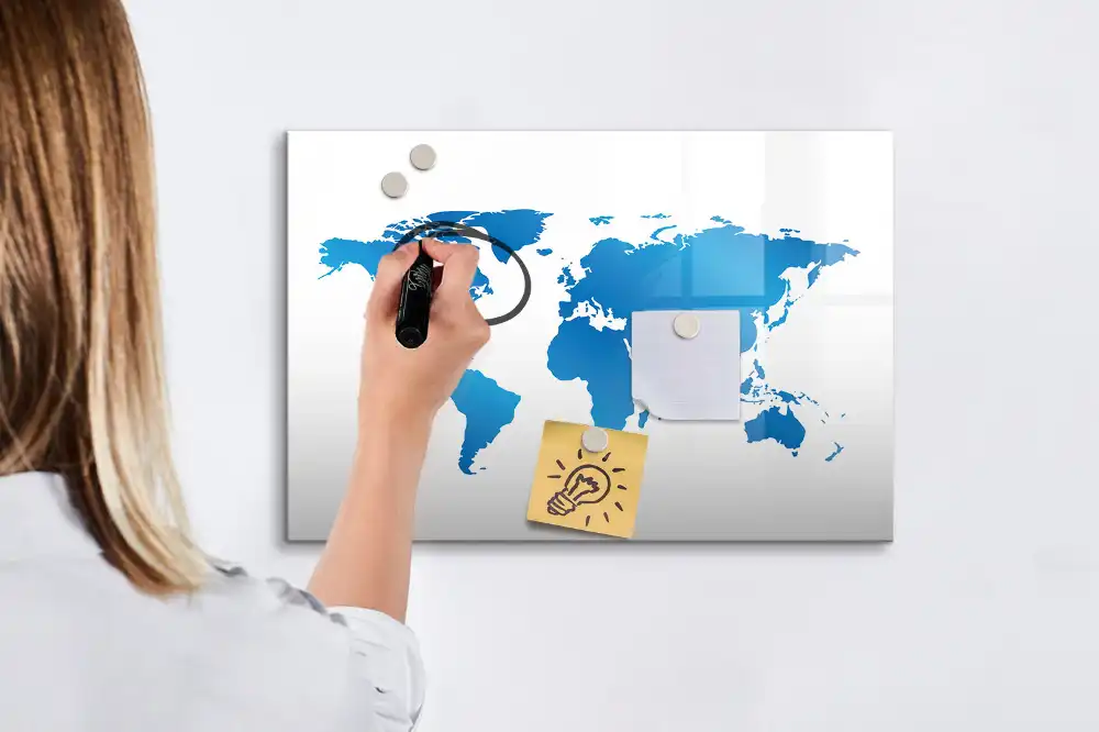 Tableau magnétique éducatif pour apprendre le contour des continents