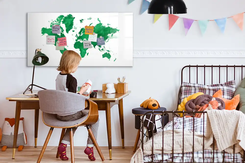 Tableau blanc magnétique effaçable à sec avec carte du monde verte
