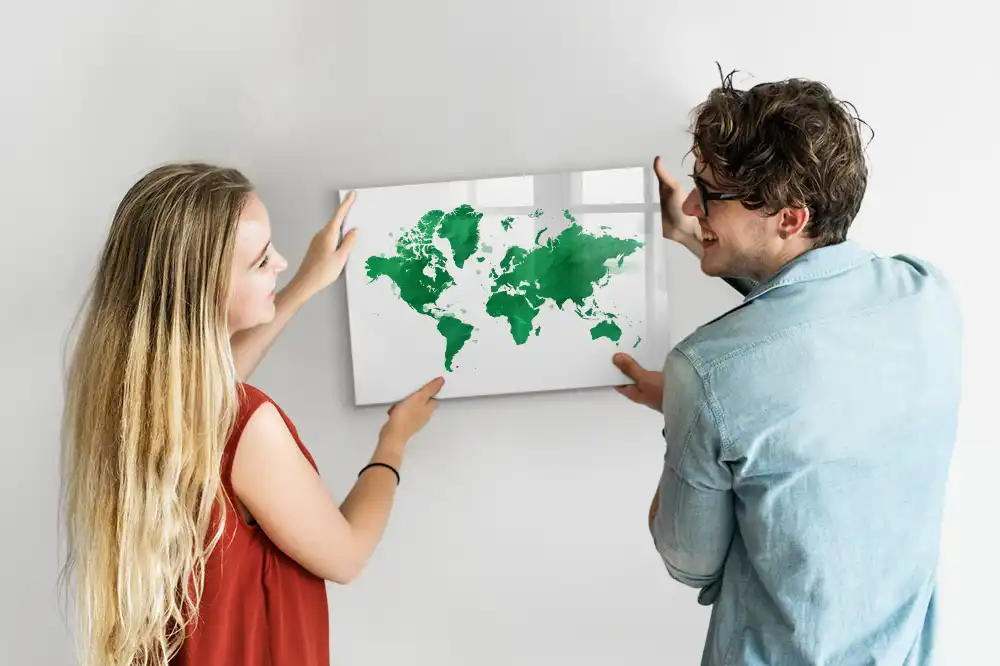 Tableau blanc magnétique effaçable à sec avec carte du monde verte