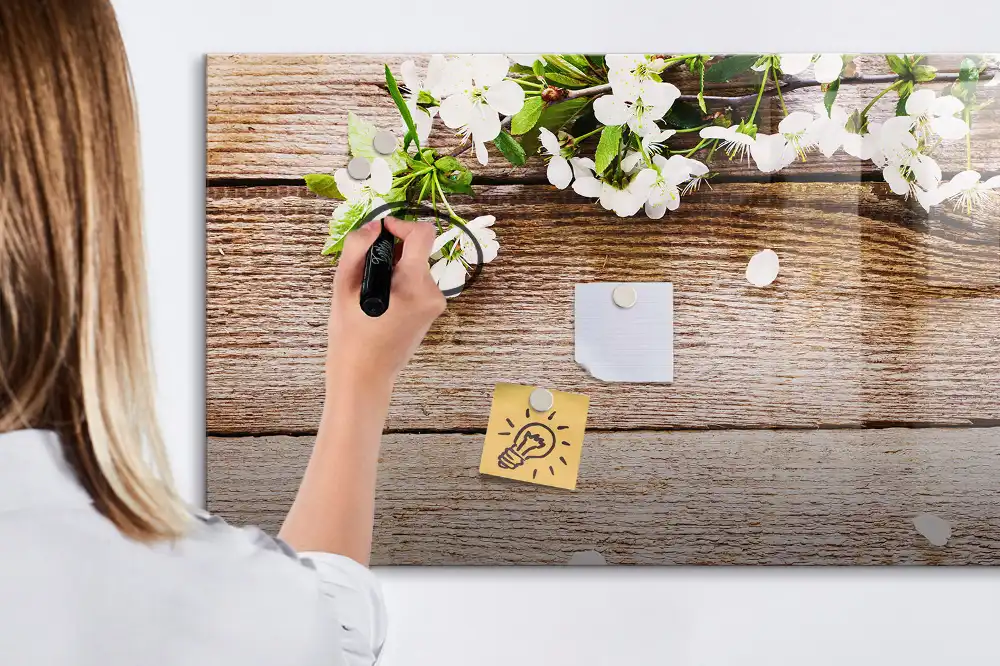 Tableau magnétique en bois à motif floral