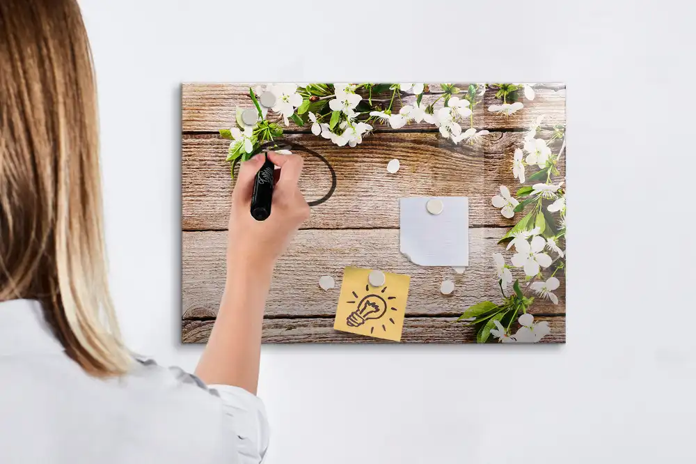 Tableau magnétique en bois à motif floral